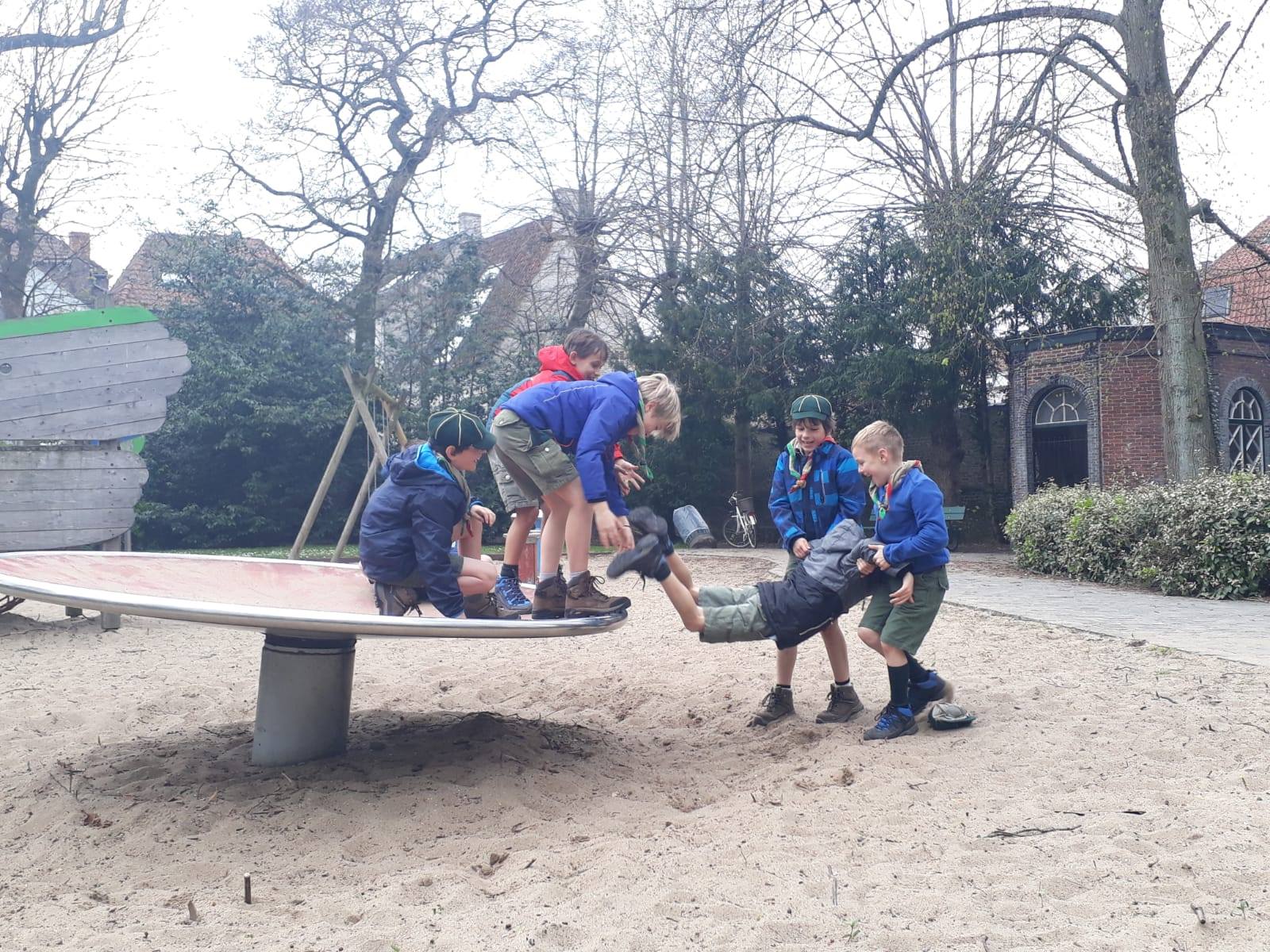 Sint-Martinus den XIIde - Paaswelpenweekend